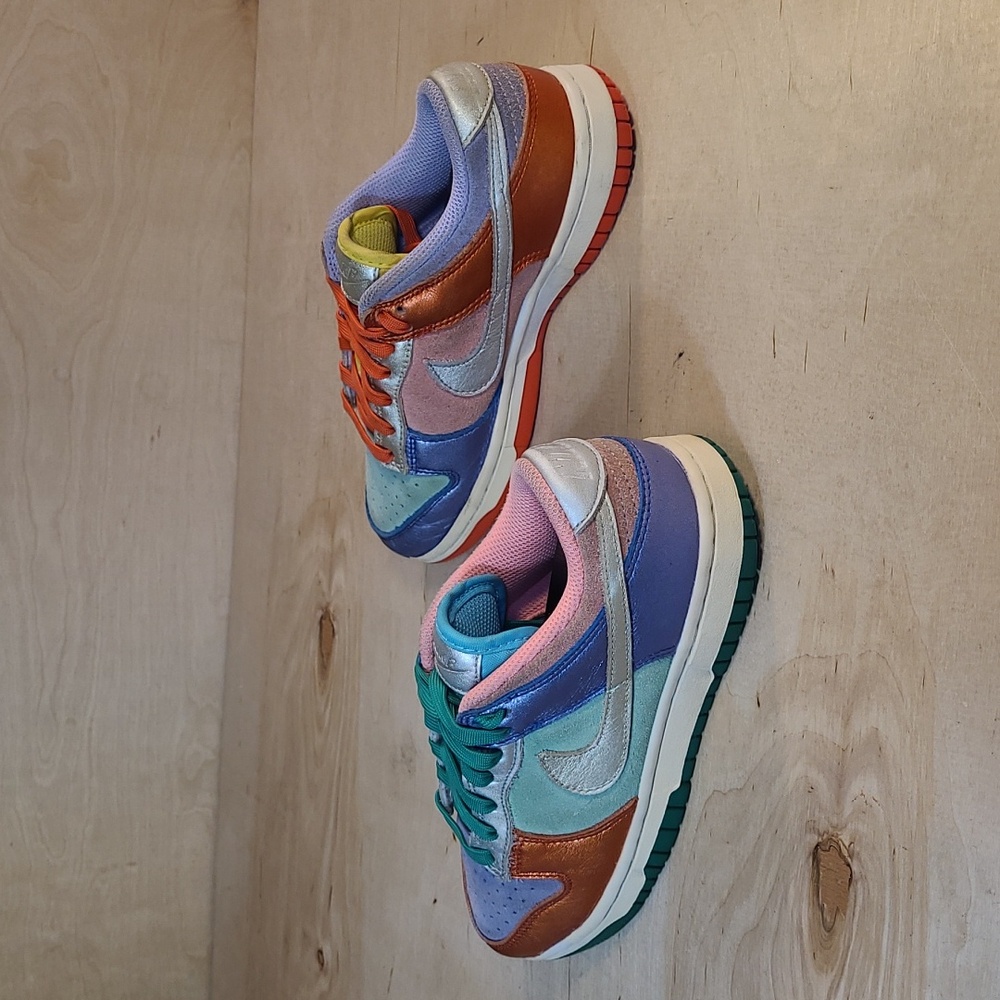 Nike Dunk Low Sunset Pulse Sneakers - Picture 6 of 10